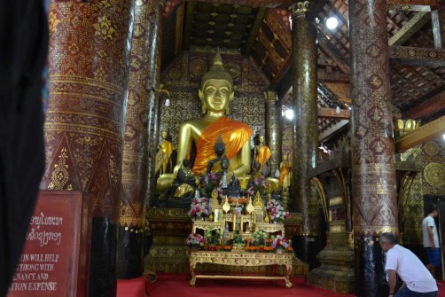 1_Luang-Prabang-Golden-Budha